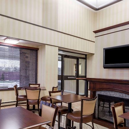 Days Inn By Wyndham Utica Luaran gambar