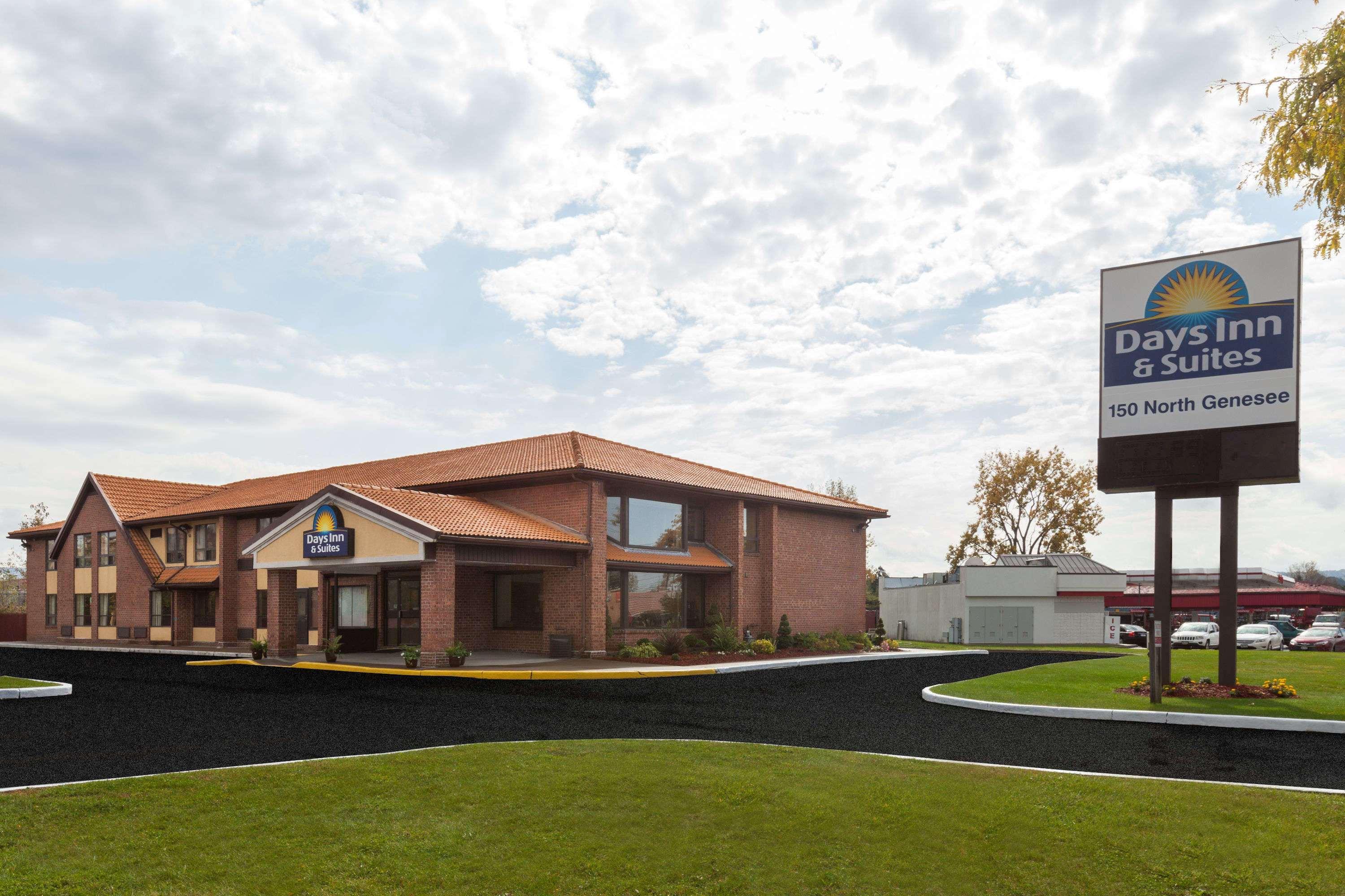 Days Inn By Wyndham Utica Luaran gambar