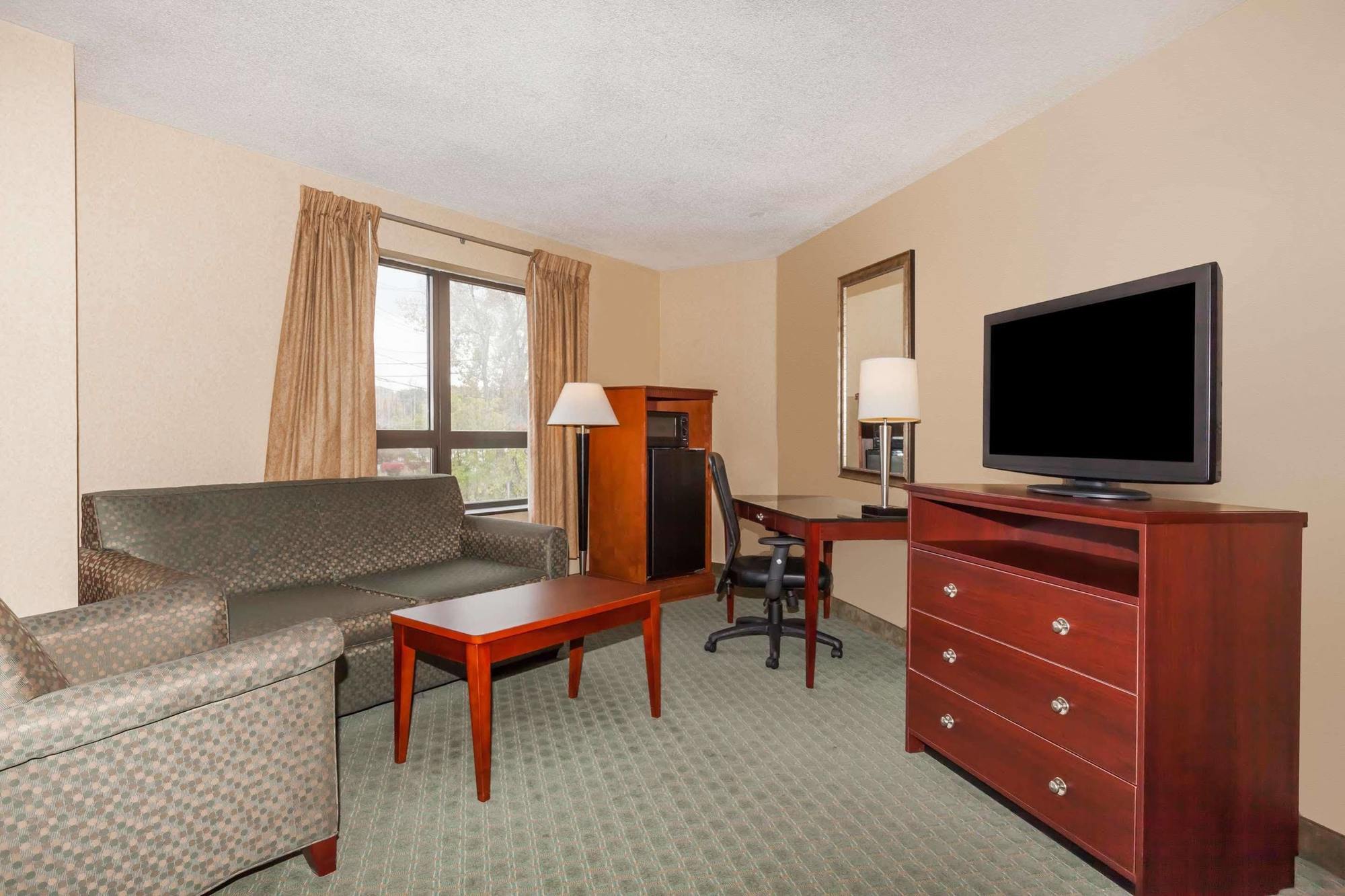 Days Inn By Wyndham Utica Luaran gambar